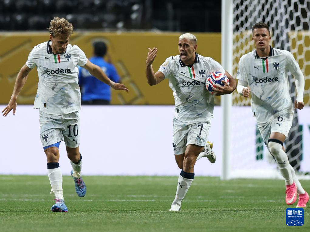 多特蒙德训练开放日，清晨造点机会引欢呼，欧超杯在即，高层口径保持一致