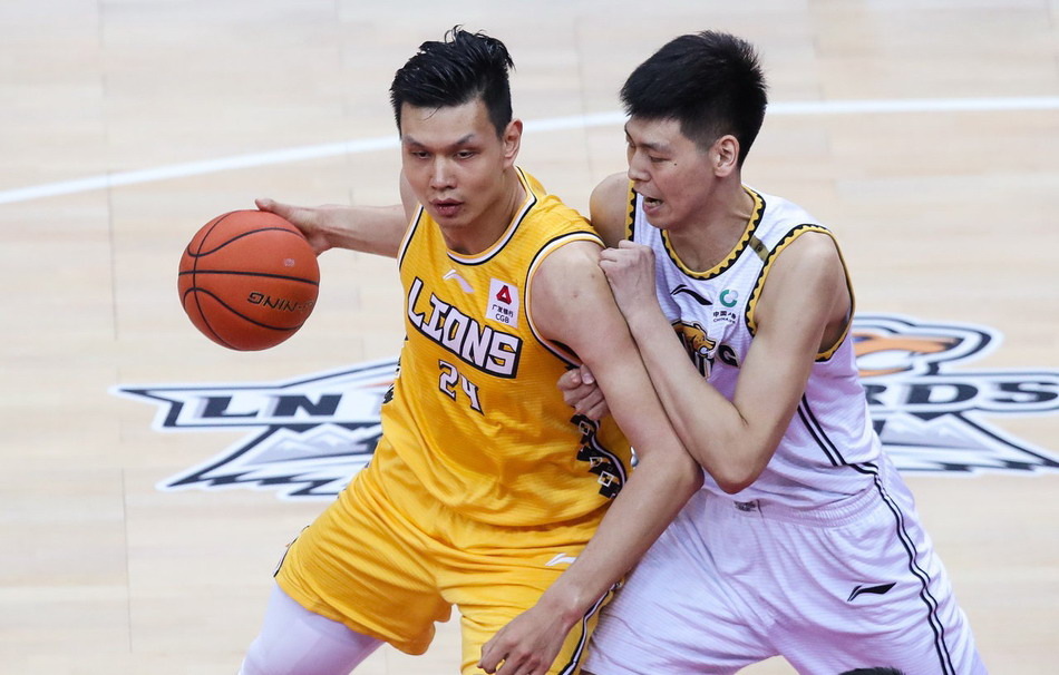 冲刺阶段广厦男篮调整名单以备欧联，回应争议环节打磨，赛场秩序良好，临场指挥获称赞的简单介绍